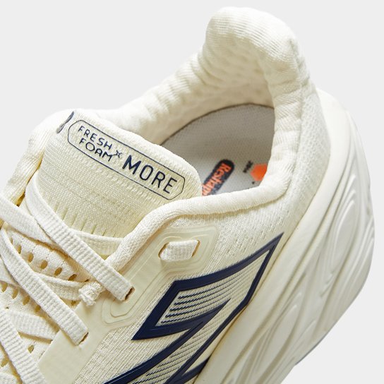 Tênis New Balance Fresh Foam X More V5 Feminino