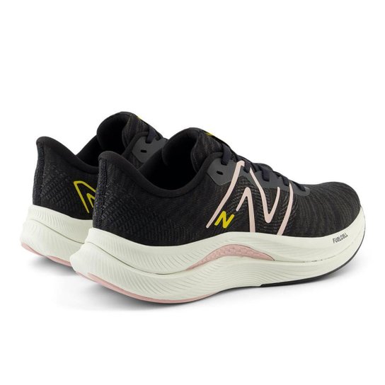 Tênis New Balance Fuelcell Propel V4 Feminino