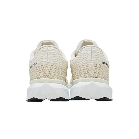 Tênis New Balance Fuelcell Propel V5 Masculino