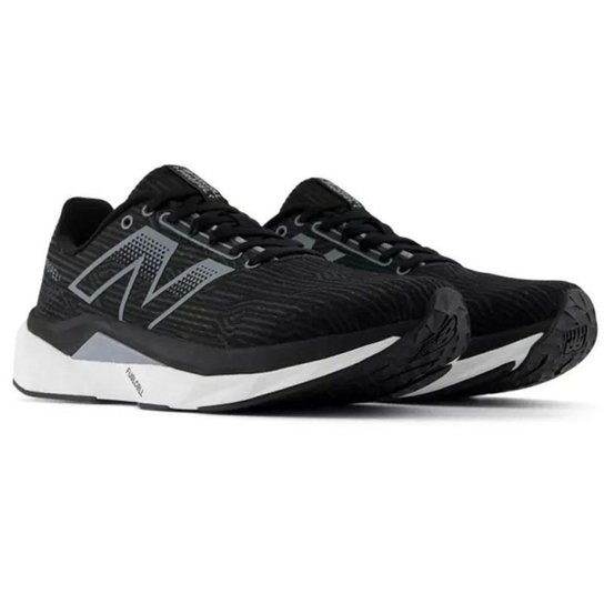 Tênis New Balance Fuelcell Propel V5 Masculino