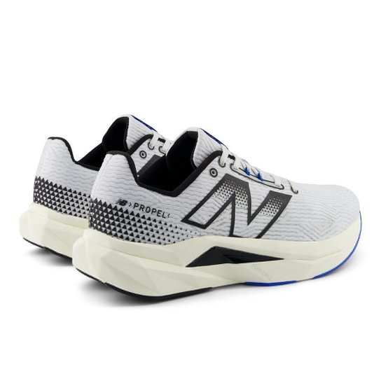 Tênis New Balance Fuelcell Propel V5 Masculino