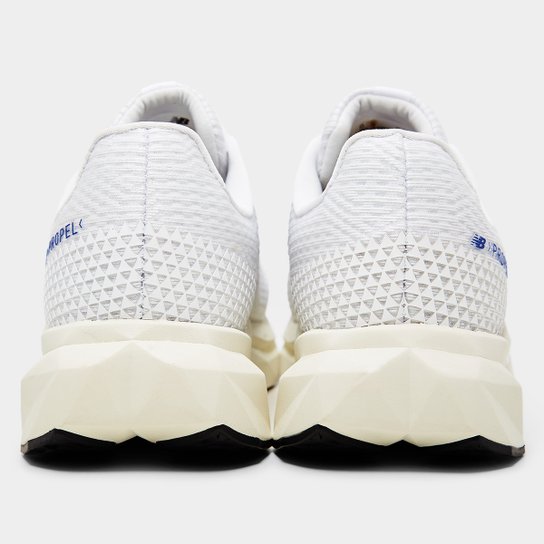 Tênis New Balance Fuelcell Propel V5 Masculino