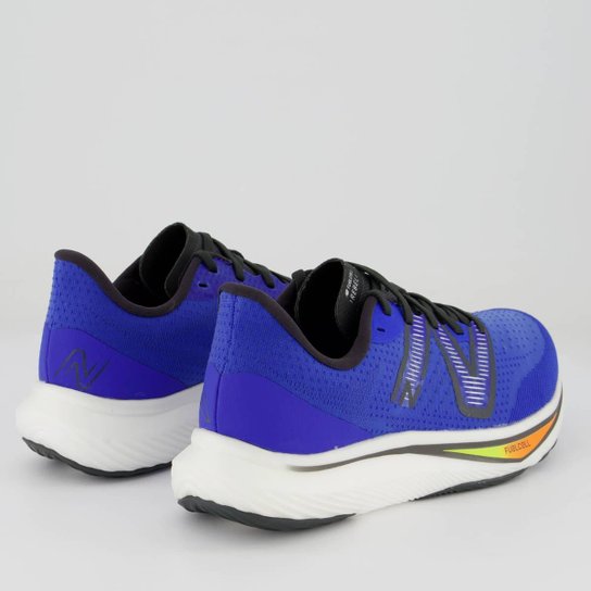 Tênis New Balance Fuelcell Rebel V3 Azul