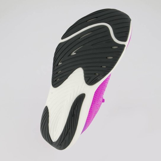 Tênis New Balance Fuelcell Rebel V3 Feminino Roxo