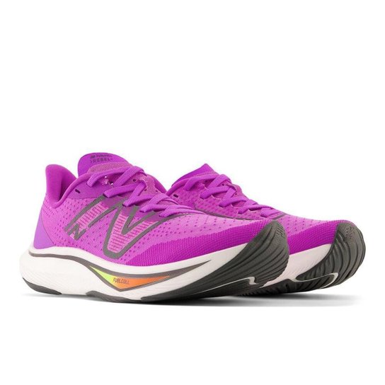 Tênis New Balance Fuelcell Rebel V3 Feminino