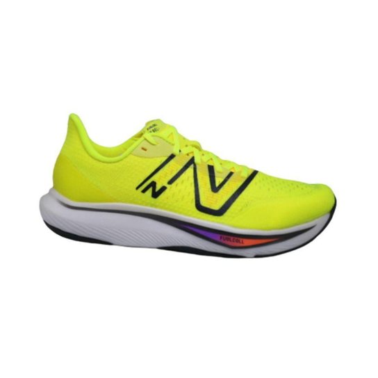 TENIS NEW BALANCE FUELCELL REBEL V3 MASCULINO-CORAL NEON