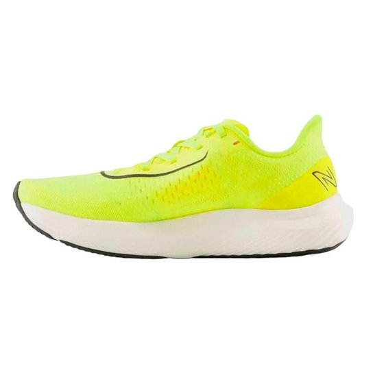 Tênis New Balance Fuelcell Rebel V3 Masculino