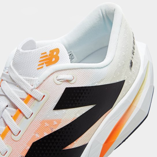 Tênis New Balance Fuelcell Rebel V4 Feminino