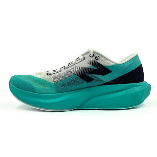 Tênis New Balance Fuelcell Rebel V4 Feminino