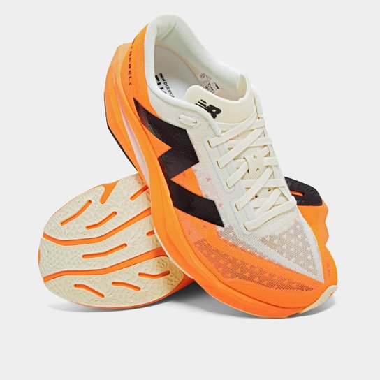Tênis New Balance Fuelcell Rebel V4 Feminino