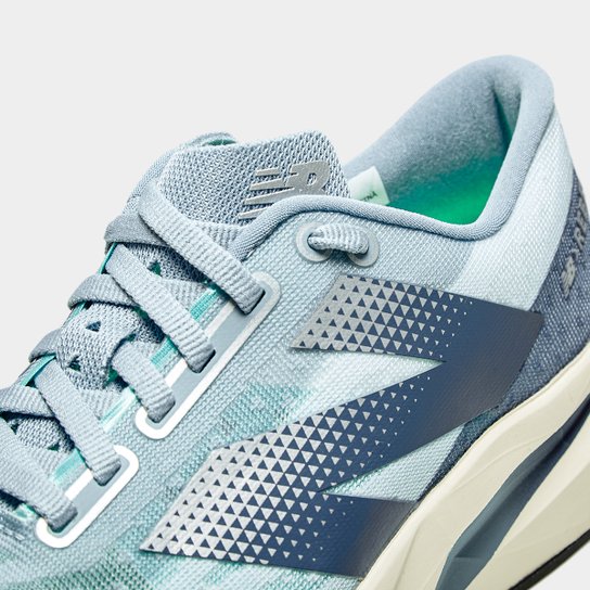 Tênis New Balance Fuelcell Rebel V4 Feminino