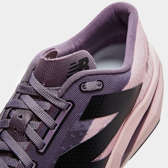 Tênis New Balance Fuelcell Rebel V4 Feminino
