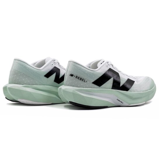 Tênis New Balance FuelCell Rebel V4 Feminino
