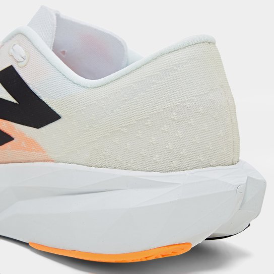 Tênis New Balance Fuelcell Rebel V4 Masculino