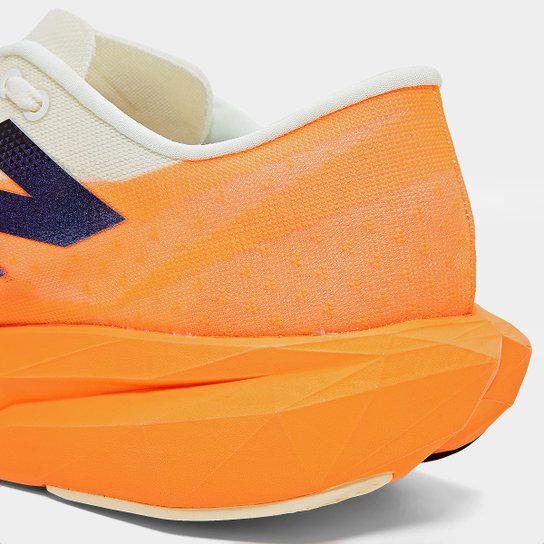 Tênis New Balance Fuelcell Rebel V4 Masculino