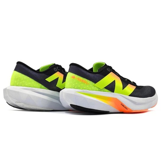 Tênis New Balance Fuelcell Rebel V4 Masculino