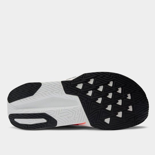 Tênis New Balance Fuelcell Rebel V5 Masculino