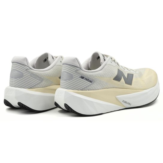 Tênis New Balance Fuelcell Rebel V5 Masculino