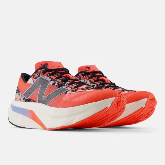Tênis New Balance Fuelcell Supercomp Elite V4 Feminino