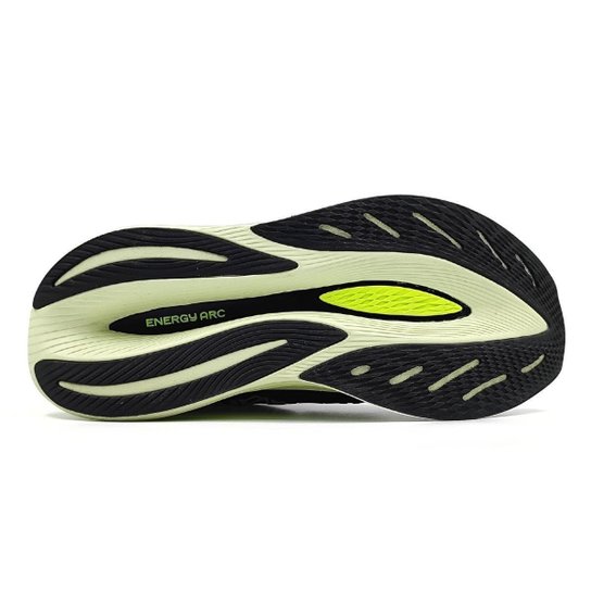 Tênis New Balance Fuelcell Supercomp Trainer V2 Feminino