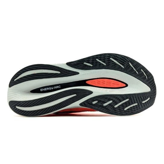 Tênis New Balance Fuelcell Supercomp Trainer V2 Feminino