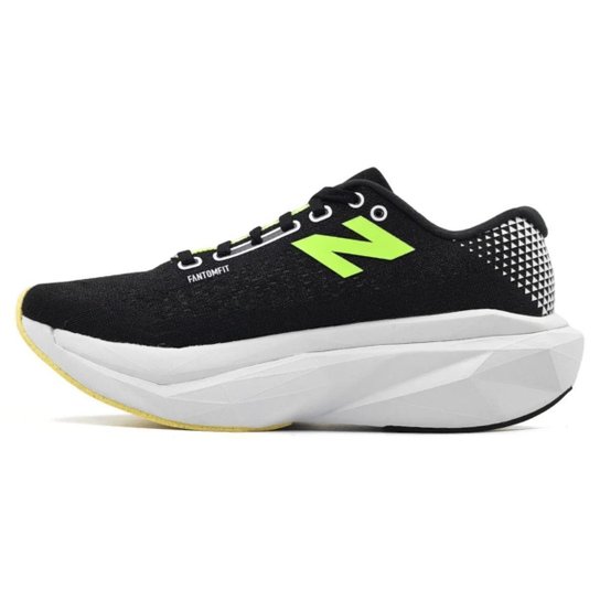 Tênis New Balance FuelCell Supercomp Trainer V3 Feminino