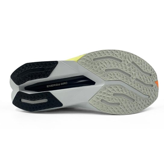 Tênis New Balance FuelCell Supercomp Trainer V3 Feminino