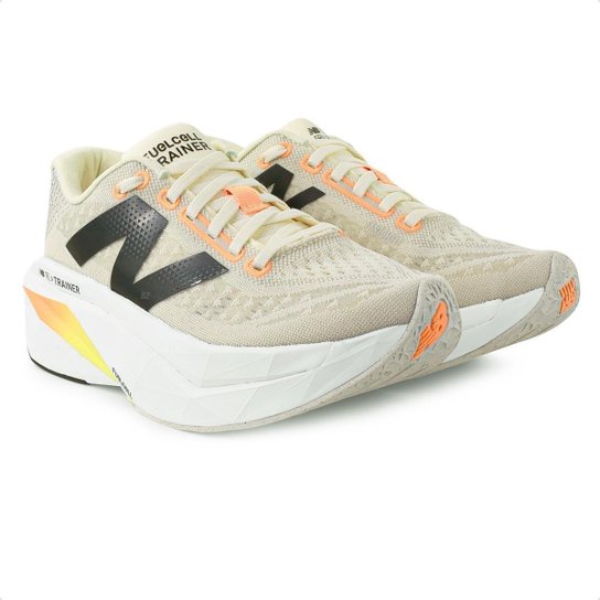 Tênis New Balance FuelCell Supercomp Trainer v3 Feminino