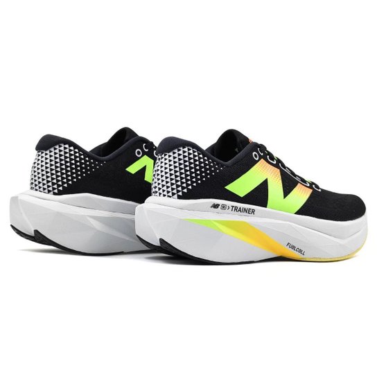 Tênis New Balance FuelCell Supercomp Trainer V3 Masculino
