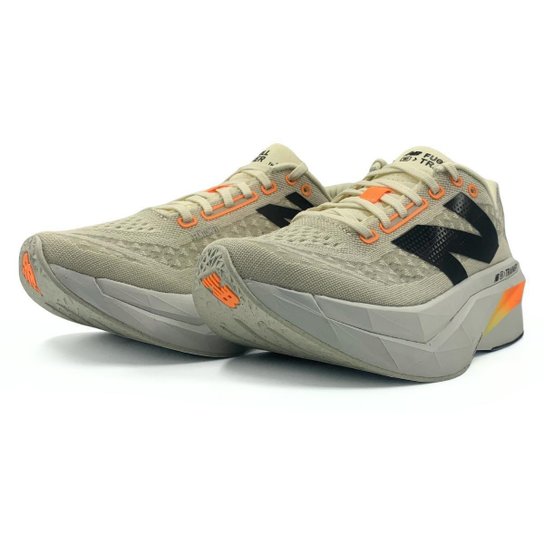 Tênis New Balance FuelCell Supercomp Trainer V3 Masculino