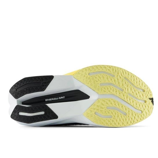 Tenis New Balance Fuelcell Supercomp Trainer V4 Feminino