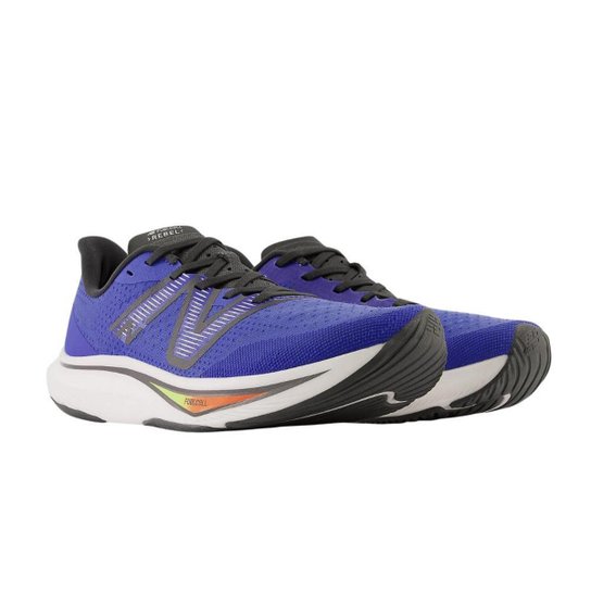Tênis New Balance FuellCell Rebel v3 Masculino