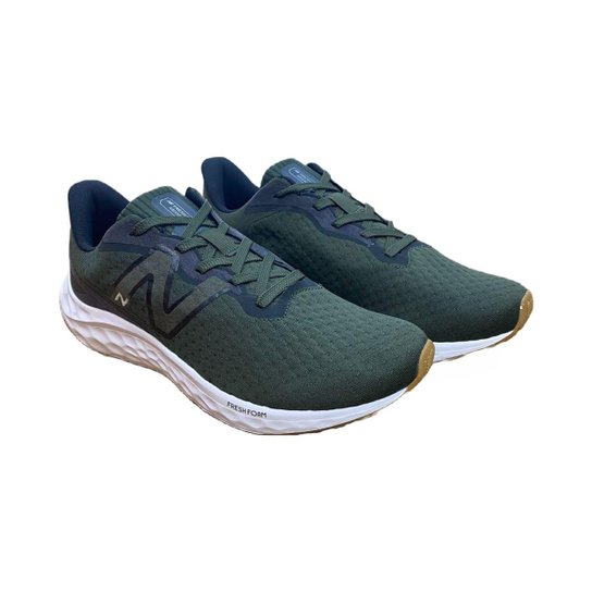 Tênis New Balance MARISHIv4 Masculino Verde Musgo