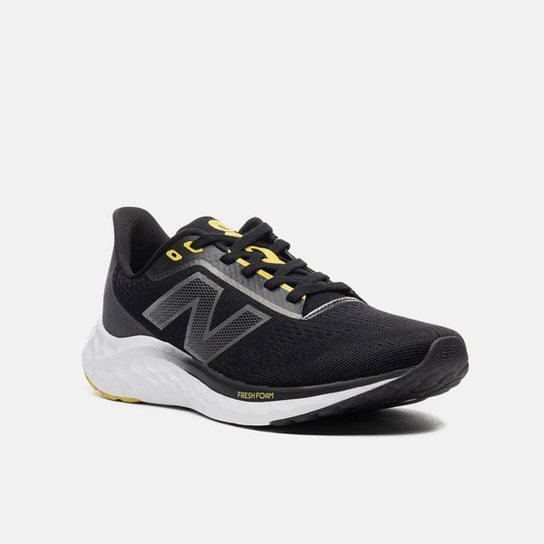 Tênis New Balance Masculino Arishi V4 Preto/Amarelo