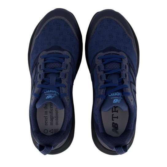 Tênis New Balance Masculino Hierro V8