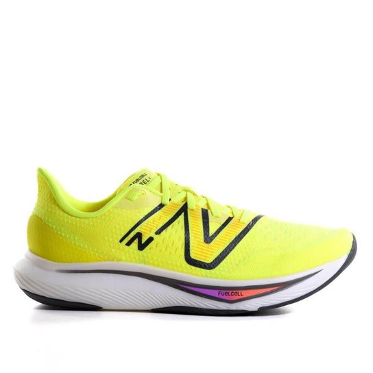 Tênis New Balance Rebel V3