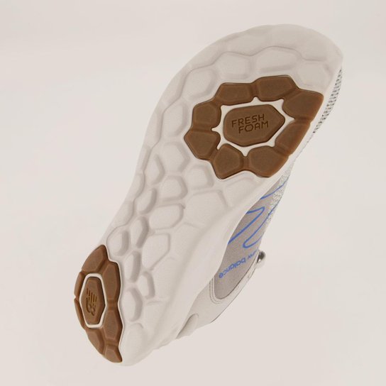 Tênis New Balance Roav V2 Cinza